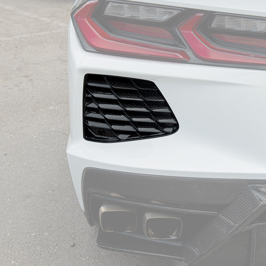 Chevrolet Corvette C8 DRY CARBON FIBER Rear Grill Cover