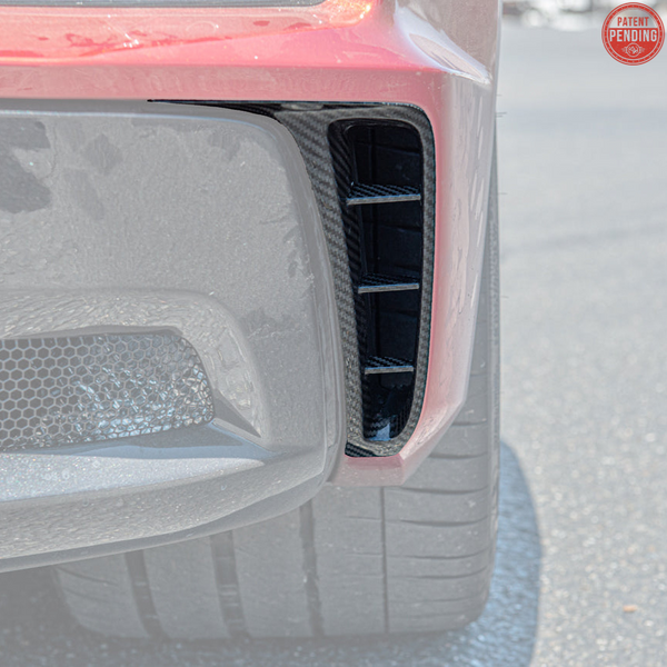 Chevrolet Corvette C8 Z06 DRY CARBON FIBER Rear Side Vent Cover — product photo 1